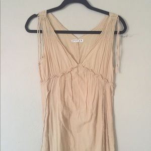 Short dress or tunic